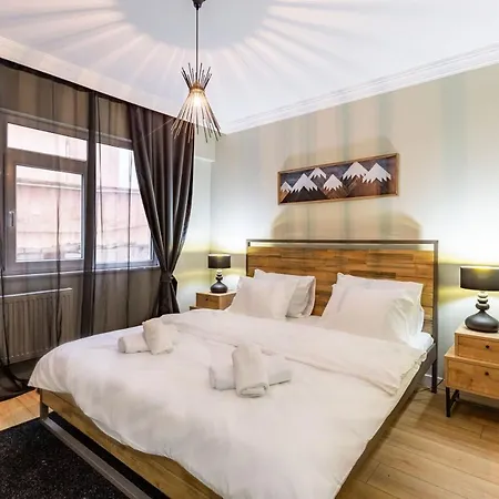 Apartment Modern And Well Designed Near Public Transportation In Maltepe Istanbul